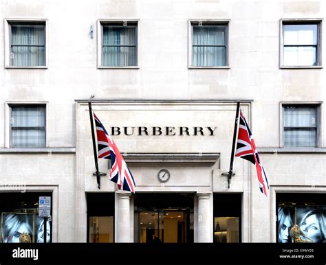 destockage burberry londres|burberry stores near me.